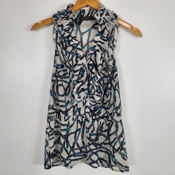 The Limited Tops - The Limited frilly button up tank, small